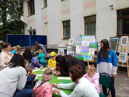14 сентября Архангельская сельская библиотека приняла участие в празднике, посвящённом Дню городского округа Красногорска и поселка Архангельское.