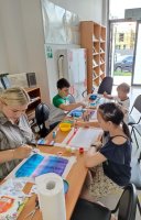 23 июля Марьинская сельская библиотека провела мастер-класс по рисованию. Ребята и взрослые пробовали свои силы в написании морского пейзажа гуашью. У всех все получилось!