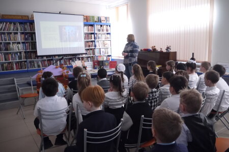 Урок вежливости  "Театр начинается с вешалки", в рамках акции "БиблиоТеатр"